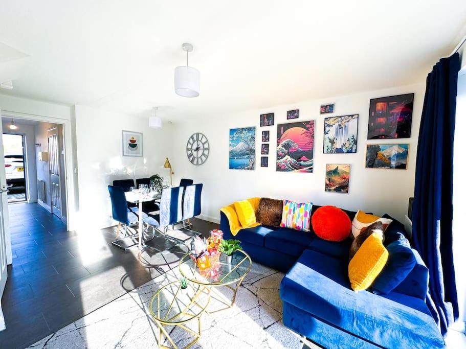 Contractors, Families, Tourists & Groups Welcome Sleeps Upto 9, Garden, Pet Allowed, Parking Included! Birmingham Zewnętrze zdjęcie
